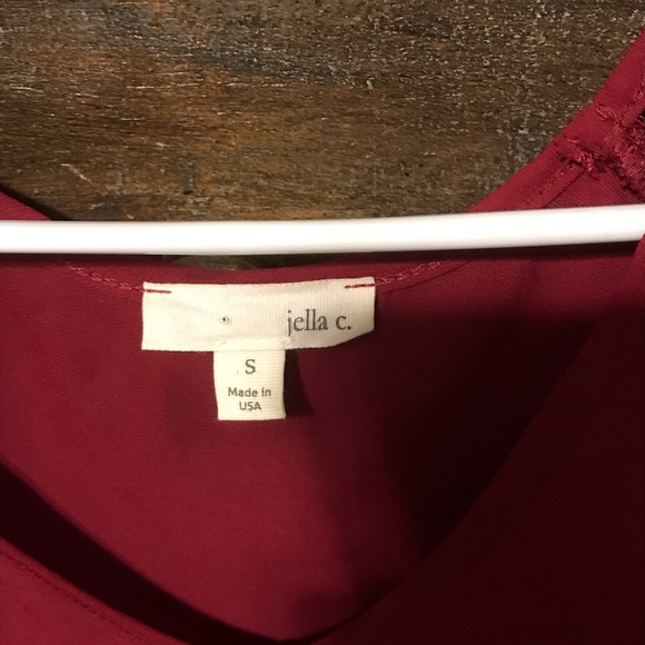 Boutique style shirt - Picture 2 of 2